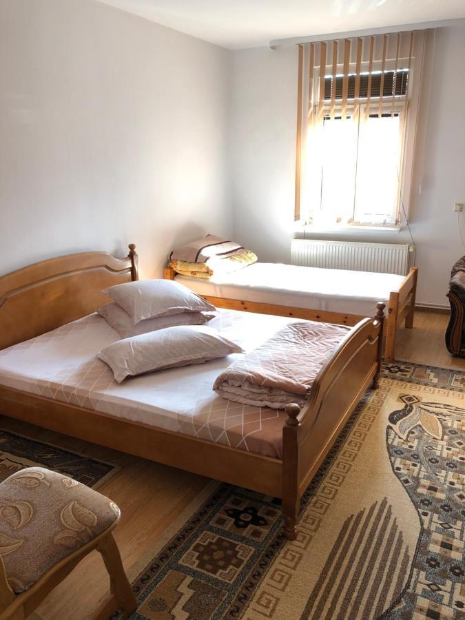 Отель Casa Maria Гура-Гуморулуй Экстерьер фото